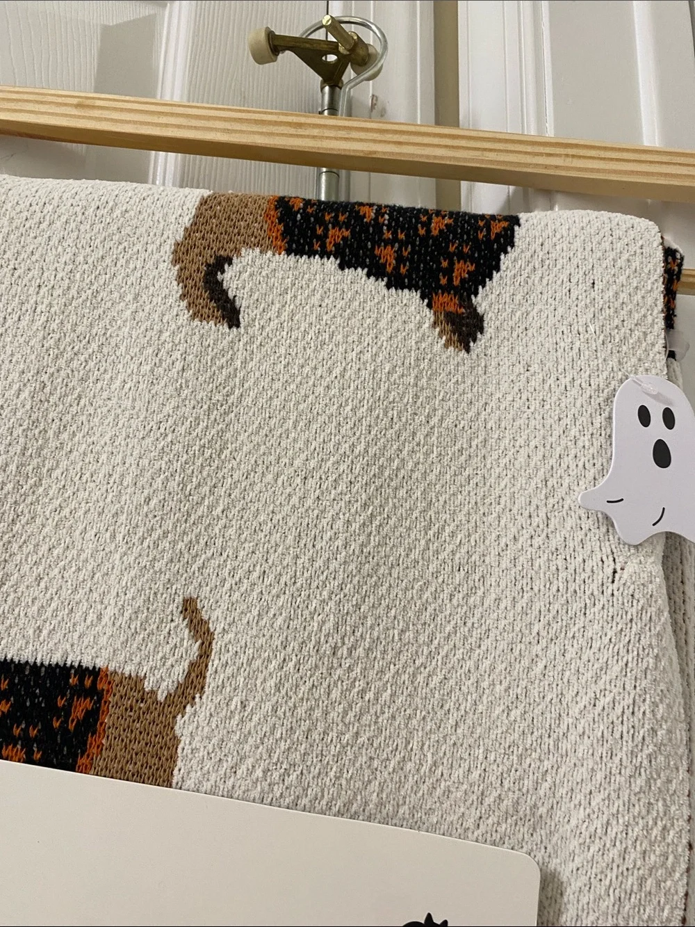 NWT.  Isaac Mizrahi, Halloween dachshund, throw blanket.